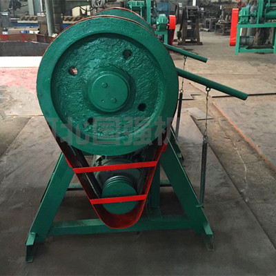 Rubber crusher